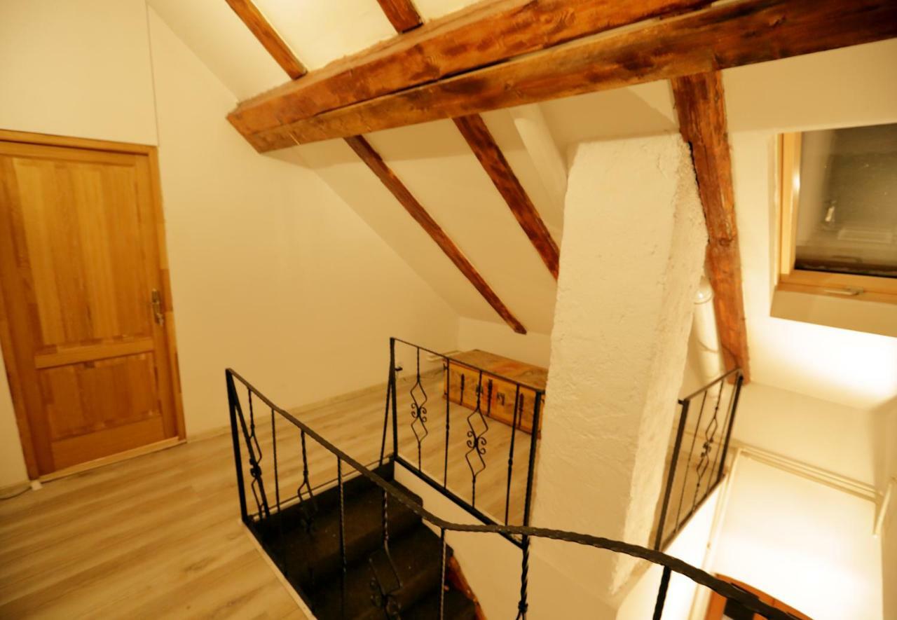 4 Rooms Piata Sfatului Braşov Dış mekan fotoğraf